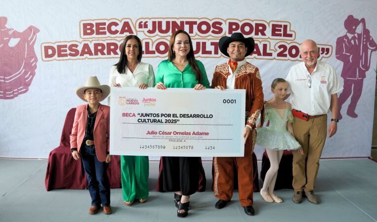 GOBIERNO MUNICIPAL REALIZA DEPOSITO DE BECAS CULTURALES A MÁS DE 300 ARTISTAS LOCALES