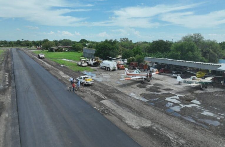 Rescata gobierno de Américo aeródromo de Ciudad Mante para fortalecer al campo