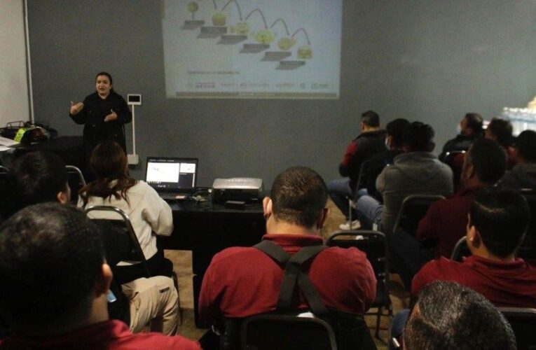 Impulsa STPS entornos laborales saludables con capacitación en salud mental