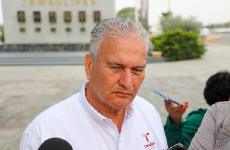 Cuenta SST con vacunas para todos los grupos de población.