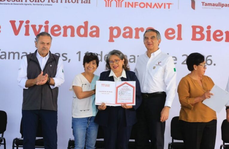 Desde la mañanera, Claudia Sheinbaum encabeza entrega de viviendas en Tamaulipas