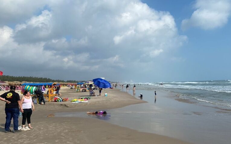 Mantiene Tamaulipas vigilancia activa en playas