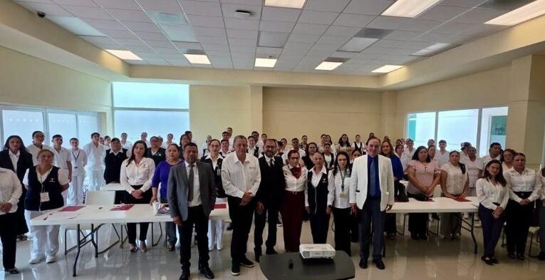 Conmemora SST Día Nacional de la Salud Materna y Perinatal